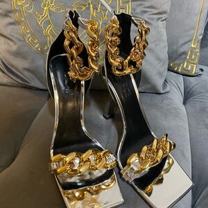 NWT Silver VERSACE Medusa Gold Chain Heels. Brand new, never worn, so chic.